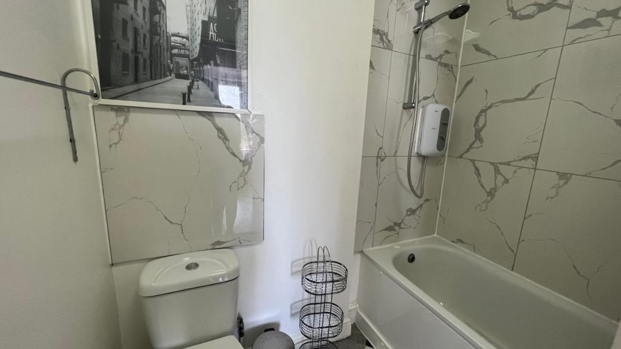 Comfy 2 Bedroom Apartments - Finchley Road, Λονδίνο Εξωτερικό φωτογραφία