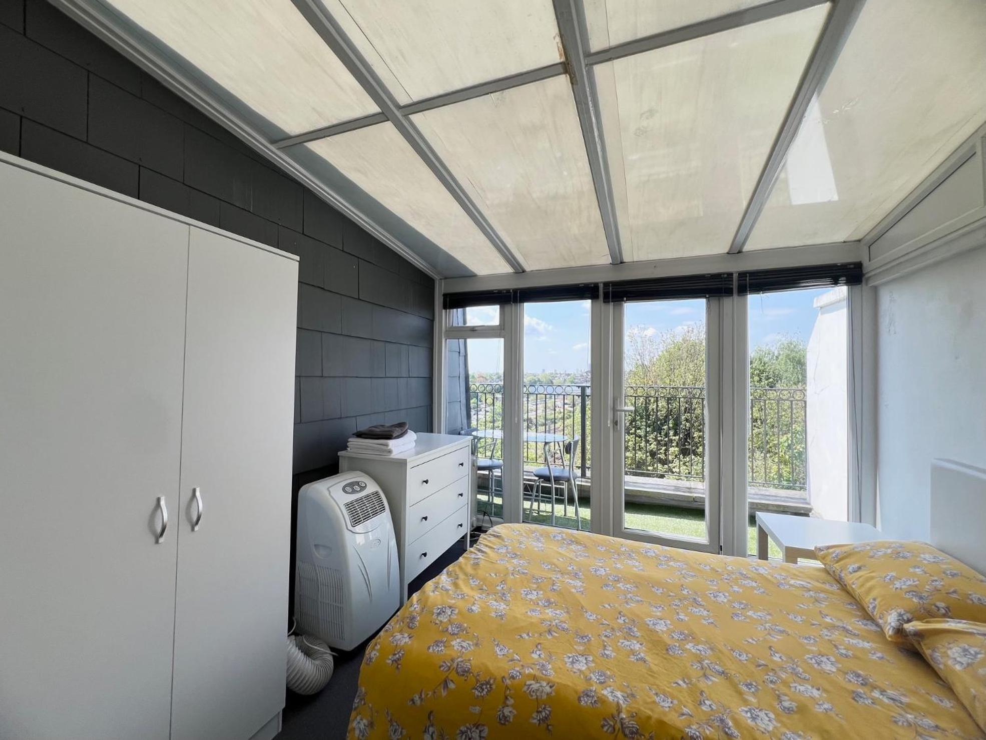 Comfy 2 Bedroom Apartments - Finchley Road, Λονδίνο Εξωτερικό φωτογραφία